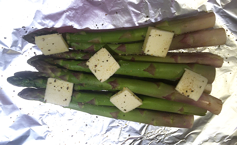 grilled garlic pepper asparagus